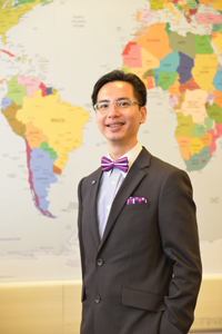 Dr Benson Tang